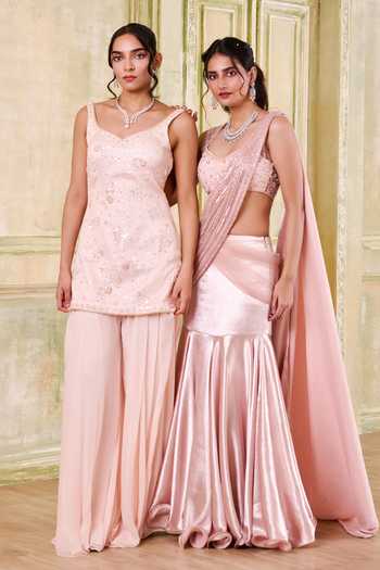 Buy_Muditaa By Urmila_Pink Net Sweetheart Neck Pratyusa Draped Lehenga Saree With Embroidered Blouse 