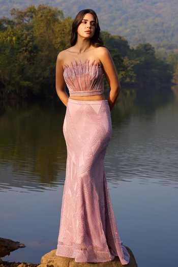 Aaryaa By Kashveen Kohli Roselle Mermaid Skirt Set With Bow Cape 