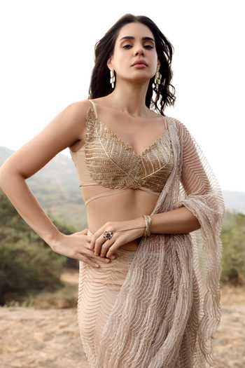 Aaryaa By Kashveen Kohli Beige Net, Organza Leaf Neck Nora Pre-stitched Saree With Shaped Blouse Online at Aza Fashions Aaryaa By Kashveen Kohli_Beige Net, Organza Leaf Neck Nora Pre-stitched Saree With Shaped Blouse _Online_at_Aza_Fashions