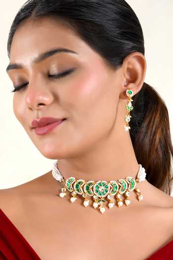 Shop Prestones Green Zirconia Embellished Choker Set at Aza Fashions Shop_Prestones_Green Zirconia Embellished Choker Set _at_Aza_Fashions