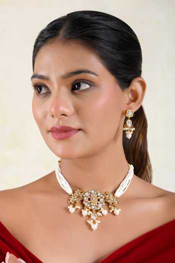 Prestones Pearl Embellished Choker Set 