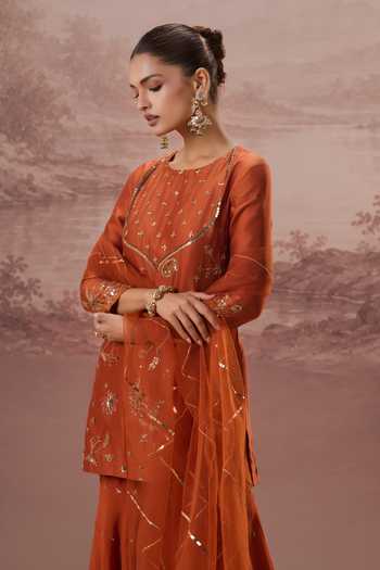 Parul Gandhi Orange Silk Organza Mahira Embroidered Kurta Sharara Set at Aza Fashions Parul Gandhi_Orange Silk Organza Mahira Embroidered Kurta Sharara Set _at_Aza_Fashions