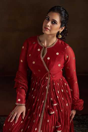 Shop_Almaari By Pooja Patel_Red Chanderi, Silk Keyhole Neck Oorja Pure Polka Anarkali Pant Set 