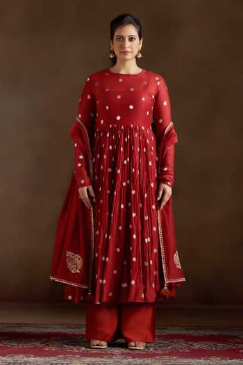 Almaari By Pooja Patel_Red Chanderi, Silk Round Neck Omika Polka Dot Pattern Anarkali Set _Online_at_Aza_Fashions
