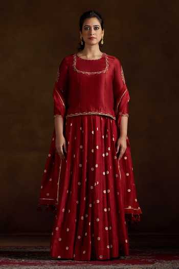 Shop_Almaari By Pooja Patel_Red Chanderi Round Neck, Yes Oorvi Embroidered Kurta Sharara Set _Online_at_Aza_Fashions