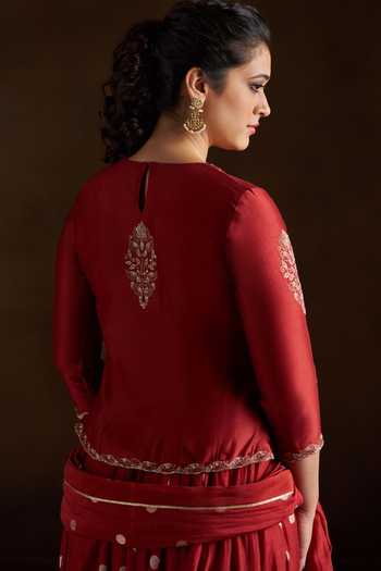 Almaari By Pooja Patel_Red Chanderi Round Neck, Yes Oorvi Embroidered Kurta Sharara Set _at_Aza_Fashions