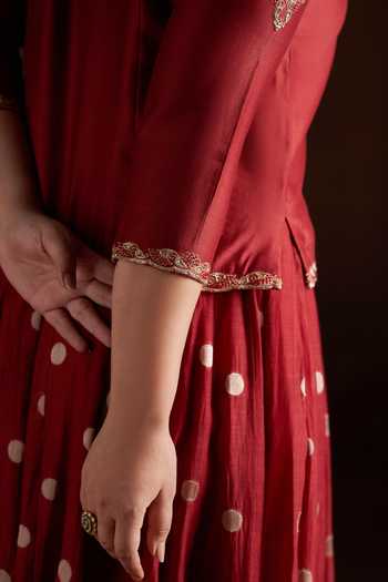 Buy_Almaari By Pooja Patel_Red Chanderi Round Neck, Yes Oorvi Embroidered Kurta Sharara Set 