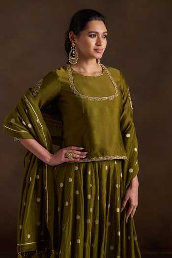 Almaari By Pooja Patel_Olive Green Chanderi Round Neck Oorvi Embroidered Kurta Sharara Set _at_Aza_Fashions