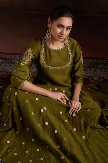 Buy_Almaari By Pooja Patel_Olive Green Chanderi Round Neck Oorvi Embroidered Kurta Sharara Set 