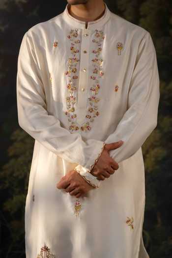 Buy Ayush Jain Ivory Silk, Cotton, Chanderi Asal Embroidered Kurta And Pant Set Online at Aza Fashions Buy_Ayush Jain_Ivory Silk, Cotton, Chanderi Asal Embroidered Kurta And Pant Set _Online_at_Aza_Fashions