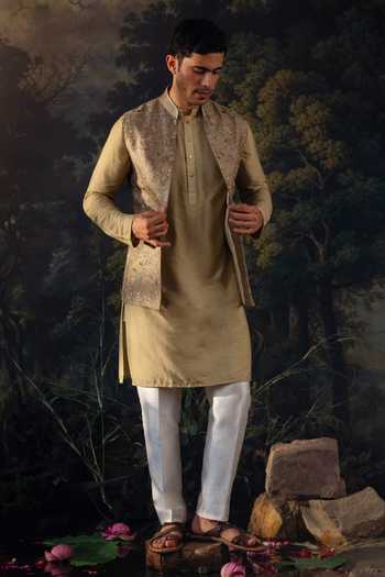 Ayush Jain Kanan Embroidered Nehru Jacket & Kurta Set 