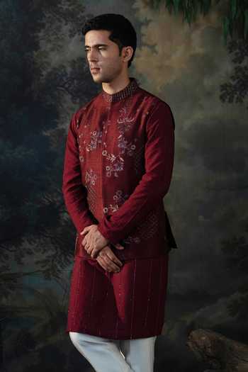 Ayush Jain Shabaan Embroidered Bundi & Kurta Set 