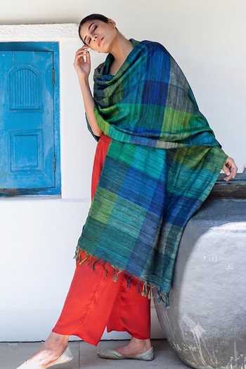 Buy Aeshaane Multi Color Fringe Stripe Woven Scarf Online at Aza Fashions Buy_Aeshaane_Multi Color Fringe Stripe Woven Scarf _Online_at_Aza_Fashions