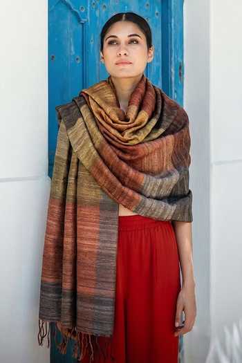 Aeshaane Handwoven Textured Scarf