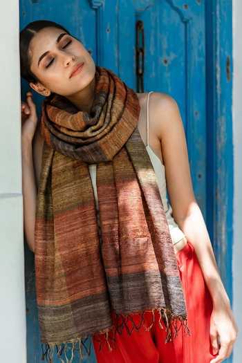 Buy Aeshaane Multi Color Fringe Handwoven Textured Scarf Online at Aza Fashions Buy_Aeshaane_Multi Color Fringe Handwoven Textured Scarf _Online_at_Aza_Fashions