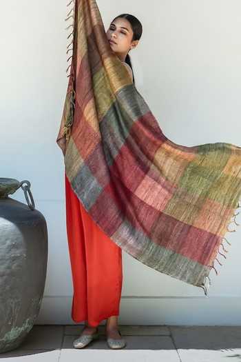 Aeshaane Striped Pattern Scarf
