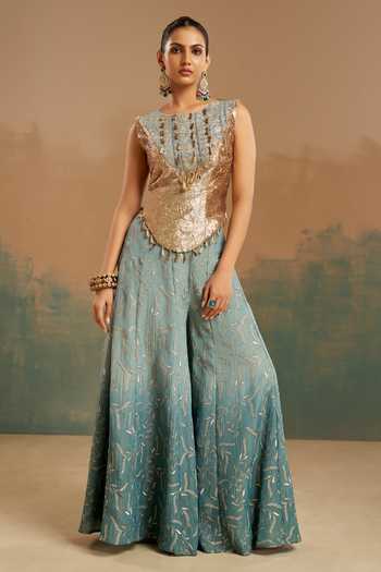 Aditi Somani Crush Gota Tissu & Velvet Corset & Sharara Set 