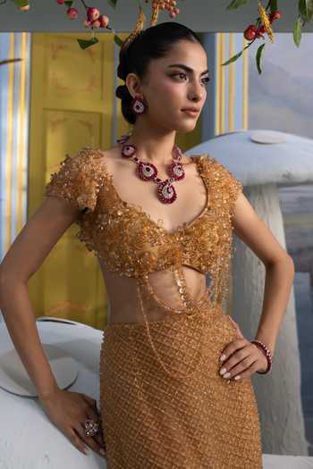 Shop Payal & Zinal Gold Organza, Satin Sweetheart Neck Erika Embellished Skirt And Blouse Set Online at Aza Fashions Shop_Payal & Zinal_Gold Organza, Satin Sweetheart Neck Erika Embellished Skirt And Blouse Set _Online_at_Aza_Fashions