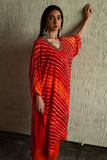 Shop_Shorshe Clothing_Orange Georgette Round Neck Leheriya Pattern Kurta And Pant Set _Online_at_Aza_Fashions