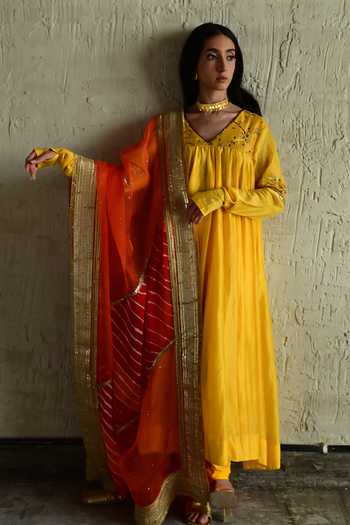 Shorshe Clothing Leheriya Pattern Dupatta 