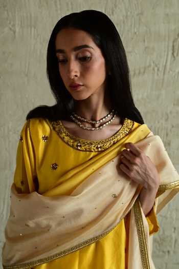 Shorshe Clothing_Yellow Chanderi Ombre Embroidered Dupatta _Online_at_Aza_Fashions