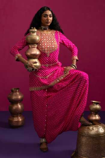 Pink City By Sarika_Fuchsia Silk Gota Patti, Embroidery Round Rani Bandhani Matka Kurta Pant Set _Online_at_Aza_Fashions