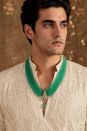 Vivinia By Vidhi Mehra Jade Green Beaded Kundan Pendant Mala 