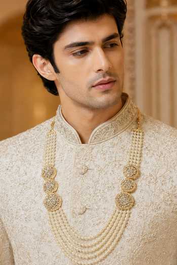 Vivinia By Vidhi Mehra Multi Layered Pearl Mala 