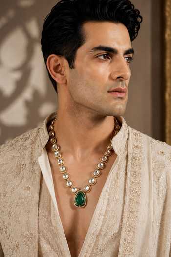 Vivinia By Vidhi Mehra Kundan Drop Pendant Necklace 