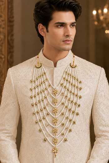 Vivinia By Vidhi Mehra Layered Pearl Kundan Mala 