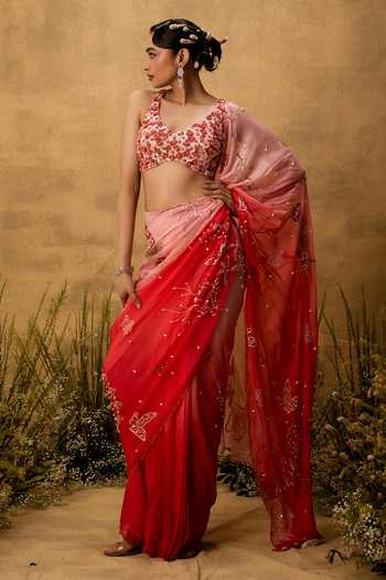 Quench A Thirst Pink Organza Sweetheart Neck Hand Embroidered Ombre Pre-draped Saree Set at Aza Fashions Quench A Thirst_Pink Organza Sweetheart Neck Hand Embroidered Ombre Pre-draped Saree Set _at_Aza_Fashions