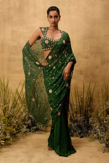Quench A Thirst Embroidered Pre-Stitched Saree With Blouse