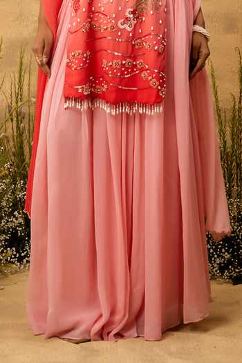 Quench A Thirst Pink Georgette, Taffeta Sweetheart Neck, Yes Hand Embroidered Kurta Set Online at Aza Fashions Quench A Thirst_Pink Georgette, Taffeta Sweetheart Neck, Yes Hand Embroidered Kurta Set _Online_at_Aza_Fashions