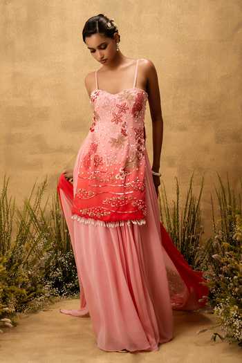Shop Quench A Thirst Pink Georgette, Taffeta Sweetheart Neck, Yes Hand Embroidered Kurta Set Online at Aza Fashions Shop_Quench A Thirst_Pink Georgette, Taffeta Sweetheart Neck, Yes Hand Embroidered Kurta Set _Online_at_Aza_Fashions