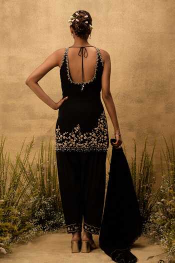 Quench A Thirst Hand Embroidered Kurta Set