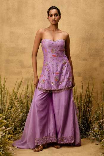 Shop Quench A Thirst Purple Silk, Organza, Chanderi Sweetheart Neck, Yes Hand Embroidered Kurta Set Online at Aza Fashions Shop_Quench A Thirst_Purple Silk, Organza, Chanderi Sweetheart Neck, Yes Hand Embroidered Kurta Set _Online_at_Aza_Fashions