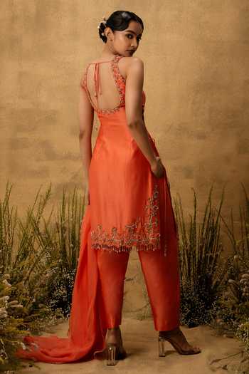 Quench A Thirst Embroidered Kurta Set