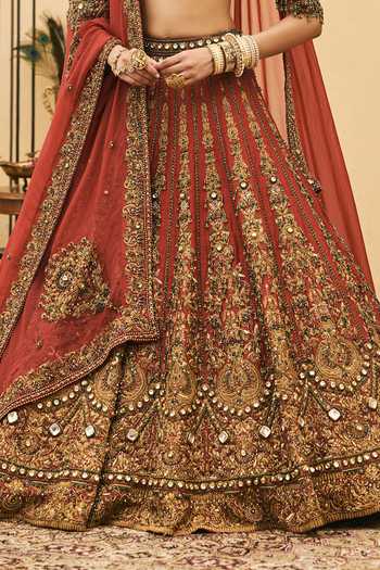 Shop Itrh Red Silk, Organza Sweetheart Neck Sindoori Raw Bridal Lehenga Set Online at Aza Fashions Shop_Itrh_Red Silk, Organza Sweetheart Neck Sindoori Raw Bridal Lehenga Set _Online_at_Aza_Fashions