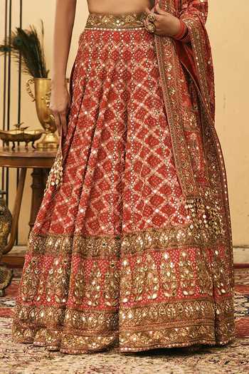 Buy Itrh Red Organza Sweetheart Neck Bandhani Pattern Lehenga Set Buy_Itrh_Red Organza Sweetheart Neck Bandhani Pattern Lehenga Set