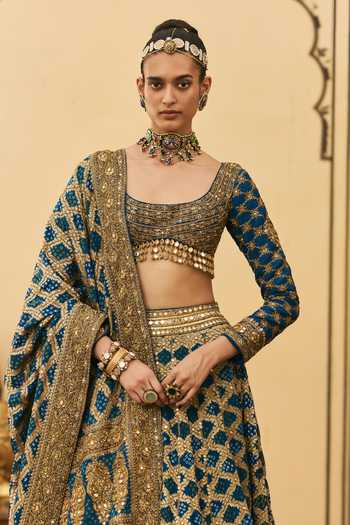 Buy Itrh Blue Silk Square Neck Bandhani Pattern Lehenga Set Online at Aza Fashions Buy_Itrh_Blue Silk Square Neck Bandhani Pattern Lehenga Set _Online_at_Aza_Fashions