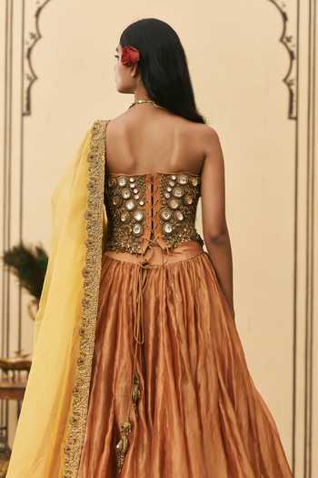 Itrh Narangi Tissue Brocade Lehenga Set