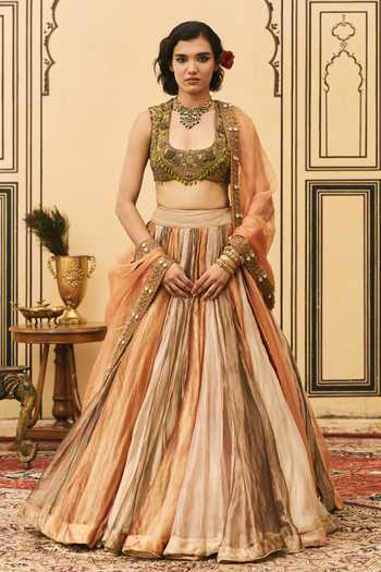 Itrh Rangbahar Tissue Brocade Lehenga Set