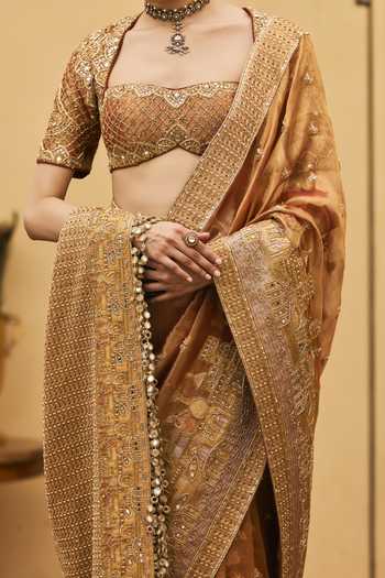 Shop Itrh Peach Tissue Sweetheart Neck Tamra Saree With Embroidered Blouse Online at Aza Fashions Shop_Itrh_Peach Tissue Sweetheart Neck Tamra Saree With Embroidered Blouse _Online_at_Aza_Fashions