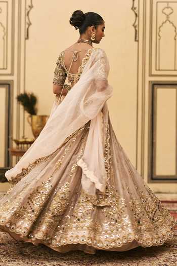 Itrh Maang Tika Embroidered Lehenga Set 