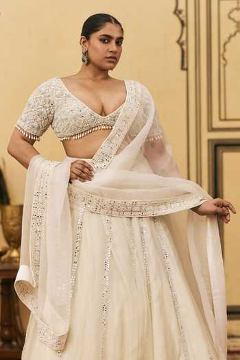 Buy Itrh Ivory Organza Haathidant Embroidered Lehenga Set Online at Aza Fashions Buy_Itrh_Ivory Organza Haathidant Embroidered Lehenga Set _Online_at_Aza_Fashions