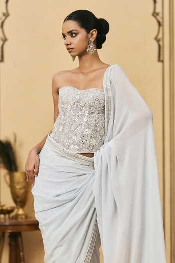 Itrh Blue Georgette, Organza Embroidery Falsai Pre-draped Saree With Corset Online at Aza Fashions Itrh_Blue Georgette, Organza Embroidery Falsai Pre-draped Saree With Corset _Online_at_Aza_Fashions
