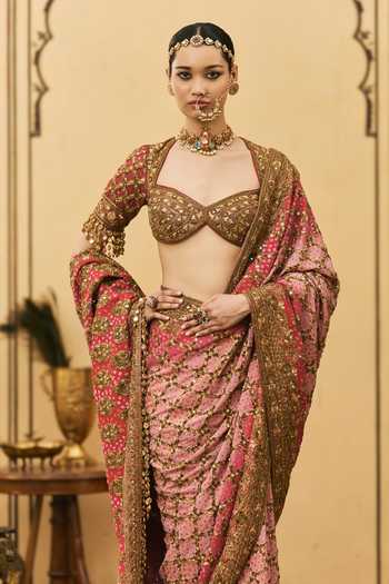 Itrh Pink Georgette, Organza Sweetheart Gulrukh Ombre Embroidered Saree With Blouse Online at Aza Fashions Itrh_Pink Georgette, Organza Sweetheart Gulrukh Ombre Embroidered Saree With Blouse _Online_at_Aza_Fashions