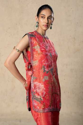 Basil Leaf Pink Tissue Round Neck Printed Jacket And Pant Set Online at Aza Fashions Basil Leaf_Pink Tissue Round Neck Printed Jacket And Pant Set _Online_at_Aza_Fashions