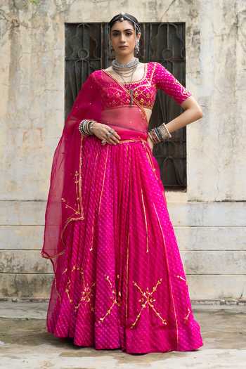 Baise Gaba Varnika Mothda Leheriya Lehenga Set 