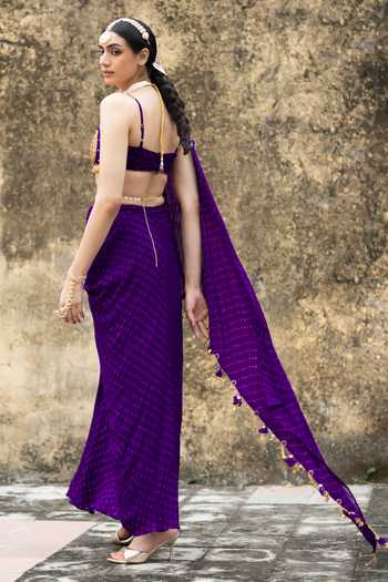 Baise Gaba Apsara Pre-Draped Mothda Leheriya Saree Set 